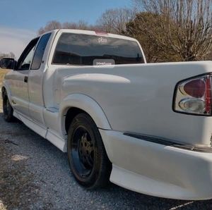 Meet your Posher, Lee